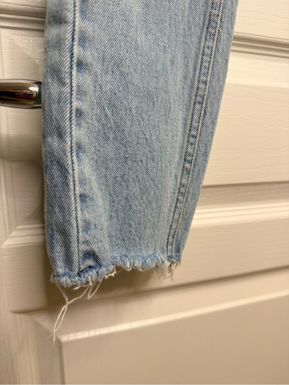 Abercrombie & Fitch Women's Pale Blue High-Rise Skinny Jeans- size 25 - Picture 7 of 10